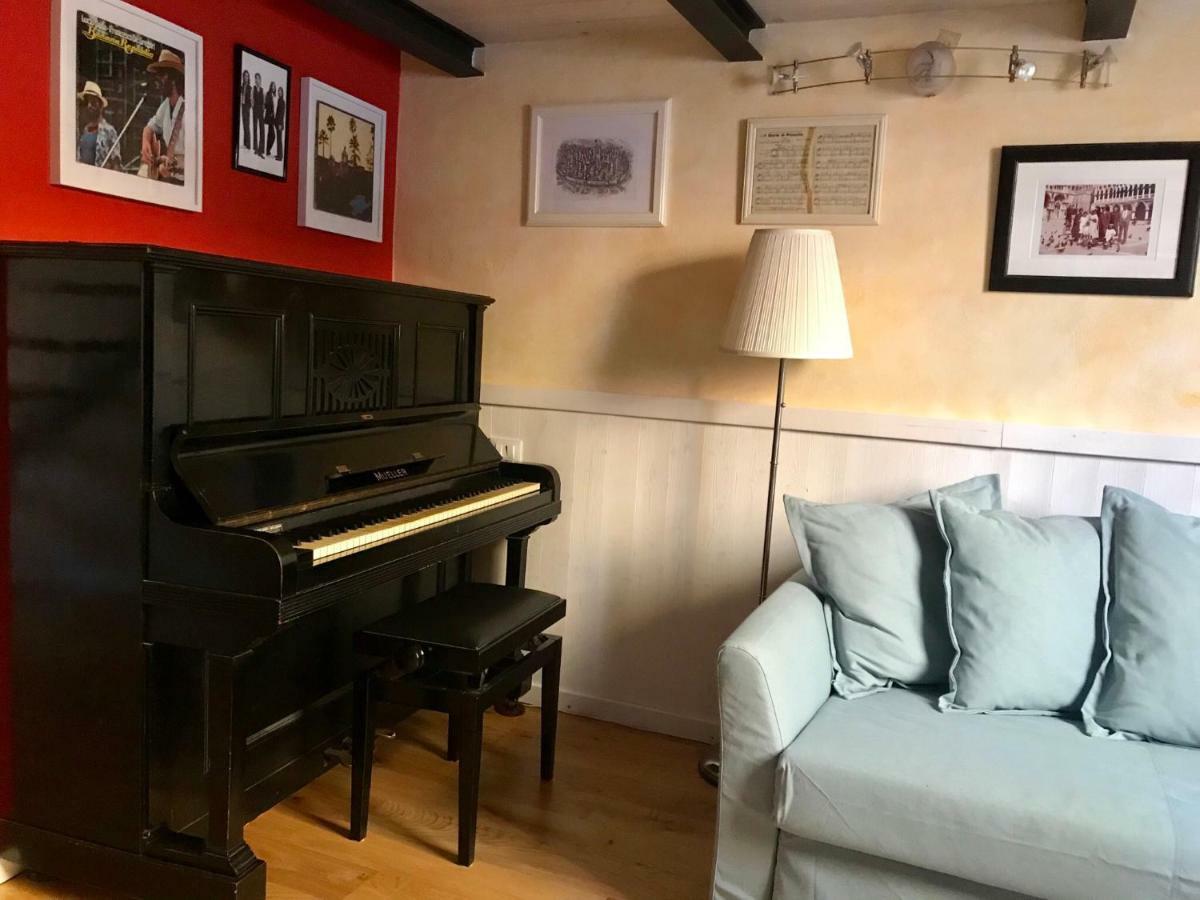 Appartement The Pianist S House In The Heart Of Bologne Extérieur photo